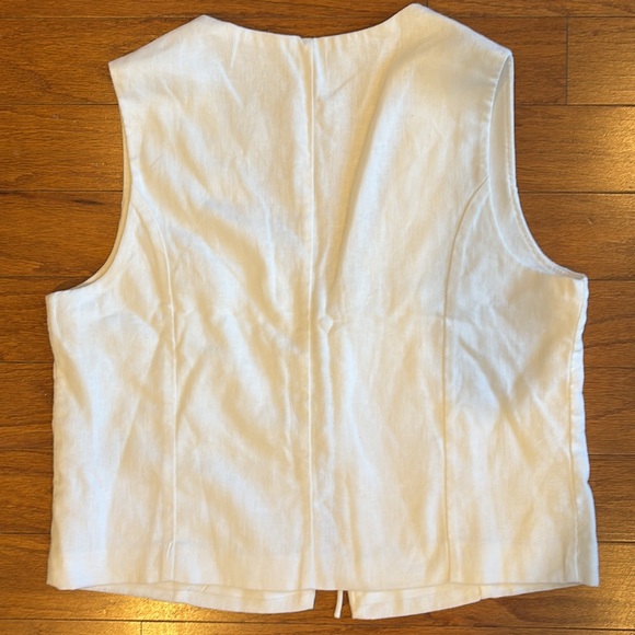 A&F Tie-Front Linen-Blend Vest Medium - Picture 6 of 6